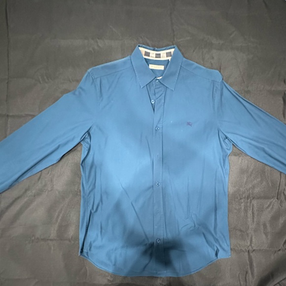 Burberry Other - Burberry Classic Button up shirt Size L